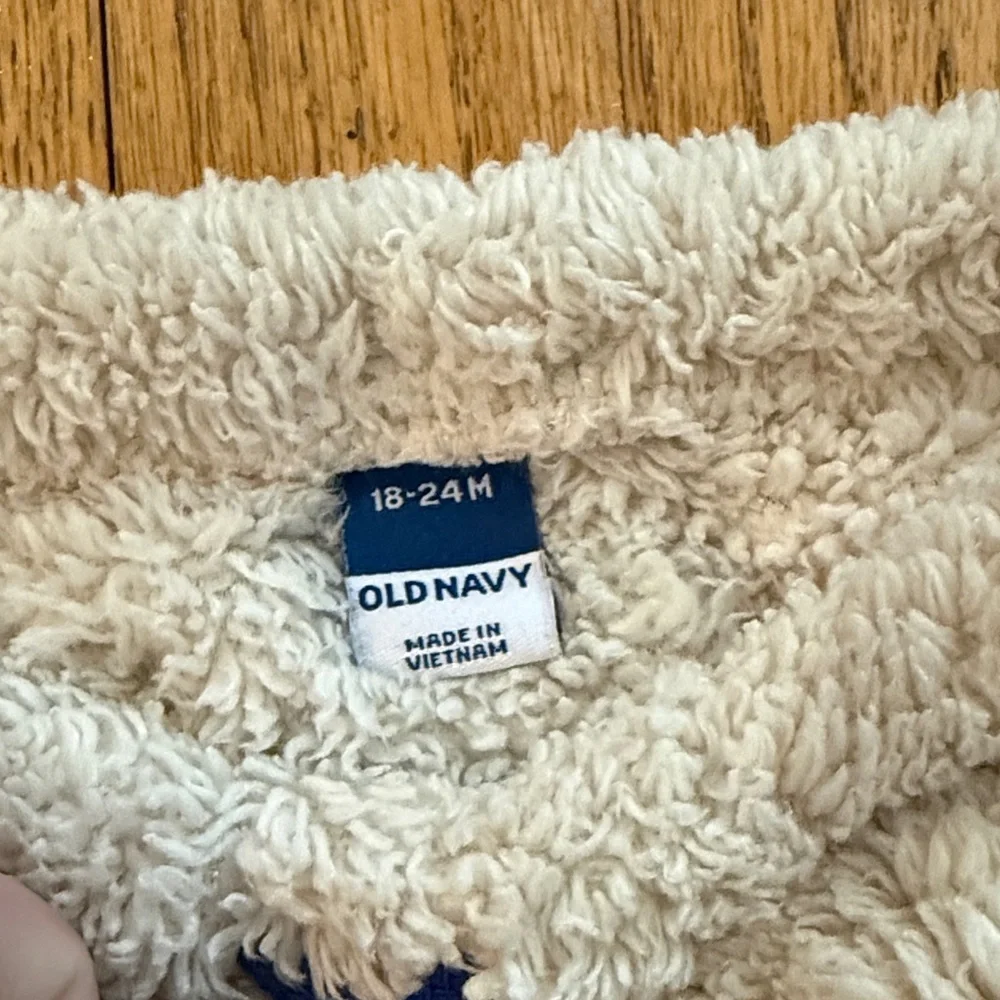 Old Navy Cozy Cream Sherpa Set with Blue Trim & Yellow Pocket 18-24 months